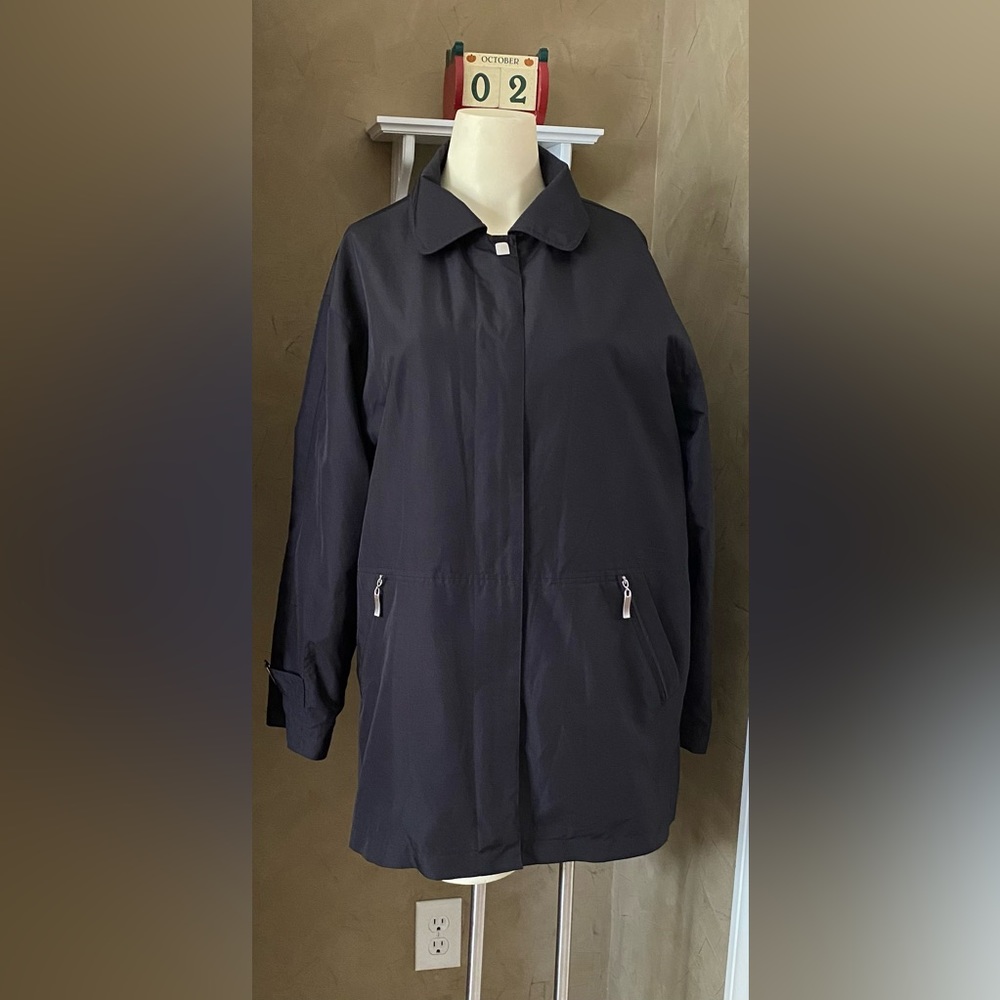 Relativity Lightweight Jacket, Solid Black, Full … - image 2